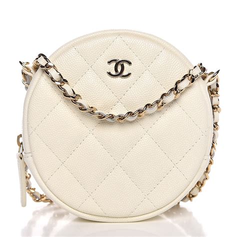 white chanel clutch